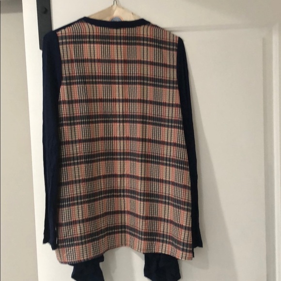 Chic Plaid & Navy Open-Front Cardigan 💕 - Picture 2 of 7